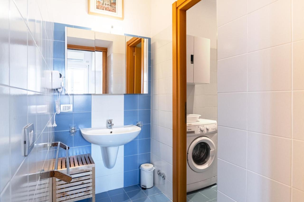 Luxury Flat In Town - Lucca City Center Eksteriør bilde
